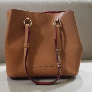 Dooney and Bourke handbag and Pouchet bundle